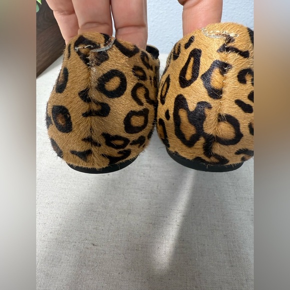 Jeffry Campbell Leopard Print Calf Hair Fur Pointy Toe Flats Womens Size 6.5 M - Picture 5 of 7